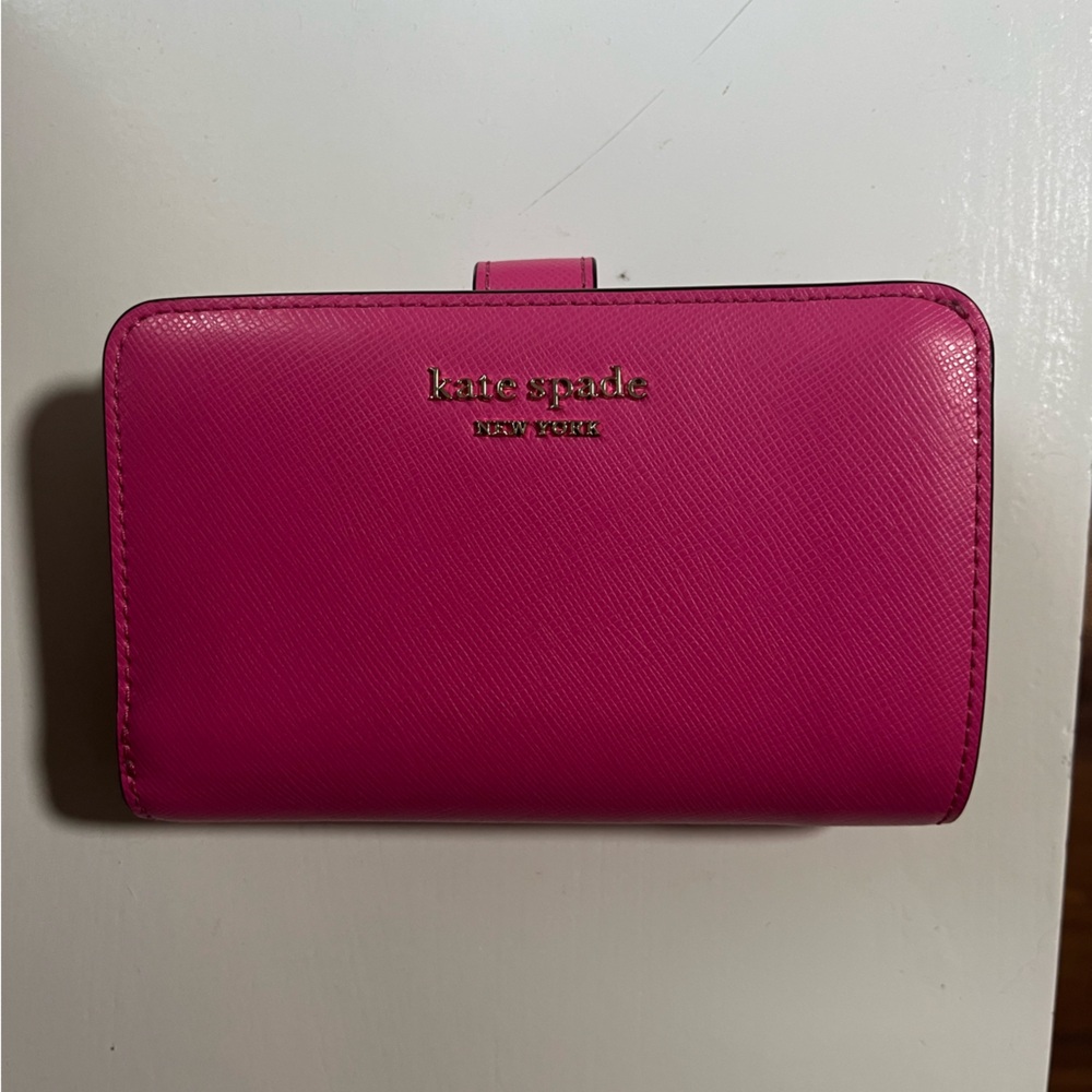 NWOT: Kate Spade Pink Wallet